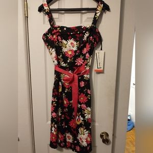 Breakin Loose pink and white daisy sundress size 11/12